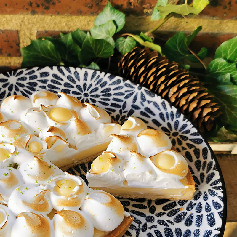 Cake-comedy-by-caro-part-tarte-citron-meringuee-800x800